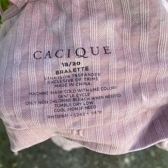 COPY - Bralette - Picture 4 of 4